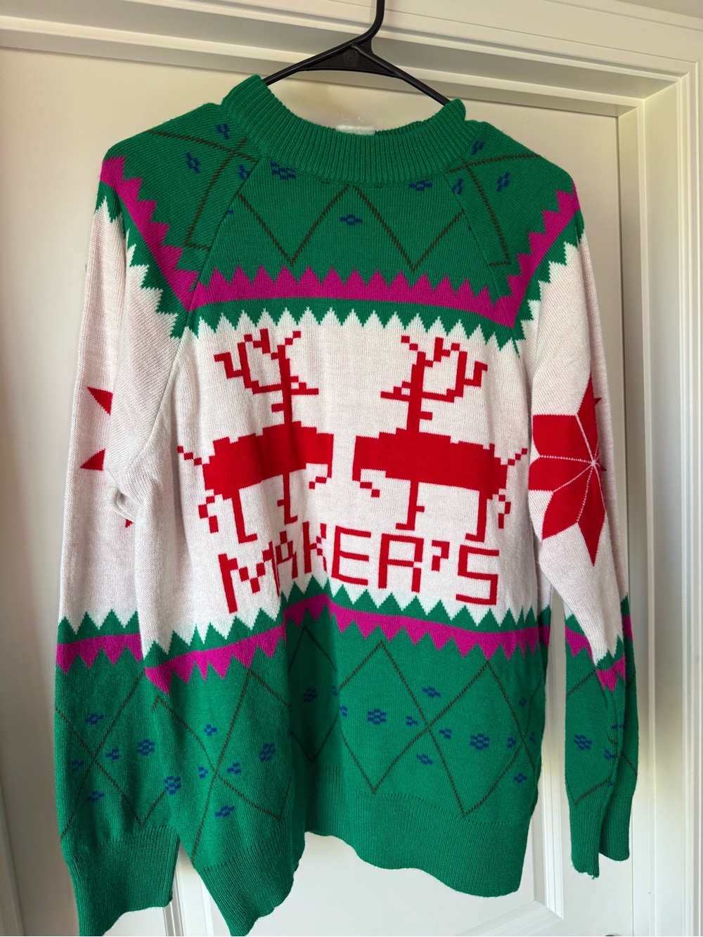 Vintage Maker’s Mark Bourbon Green & White Turtleneck Sweater with Red Reindeer